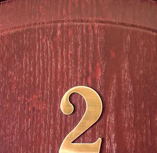 къща диона 3*