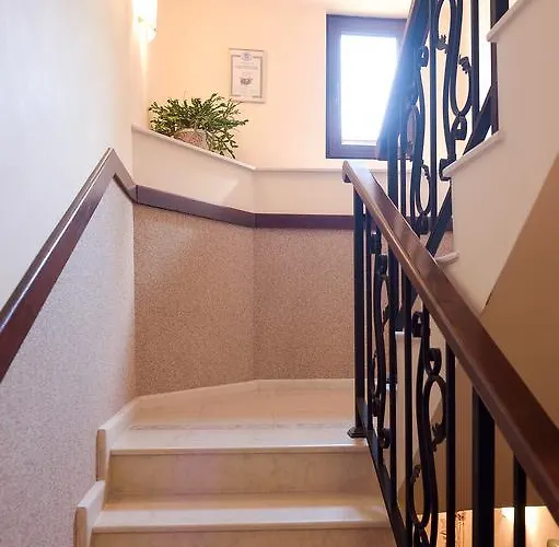 House Diona Pensjonat 3*